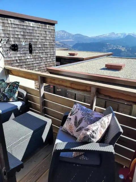 Appartement Duplex Avec Vue Sur Le Sancy Et Garage Couvert Murat-le-Quaire Exteriér fotografie